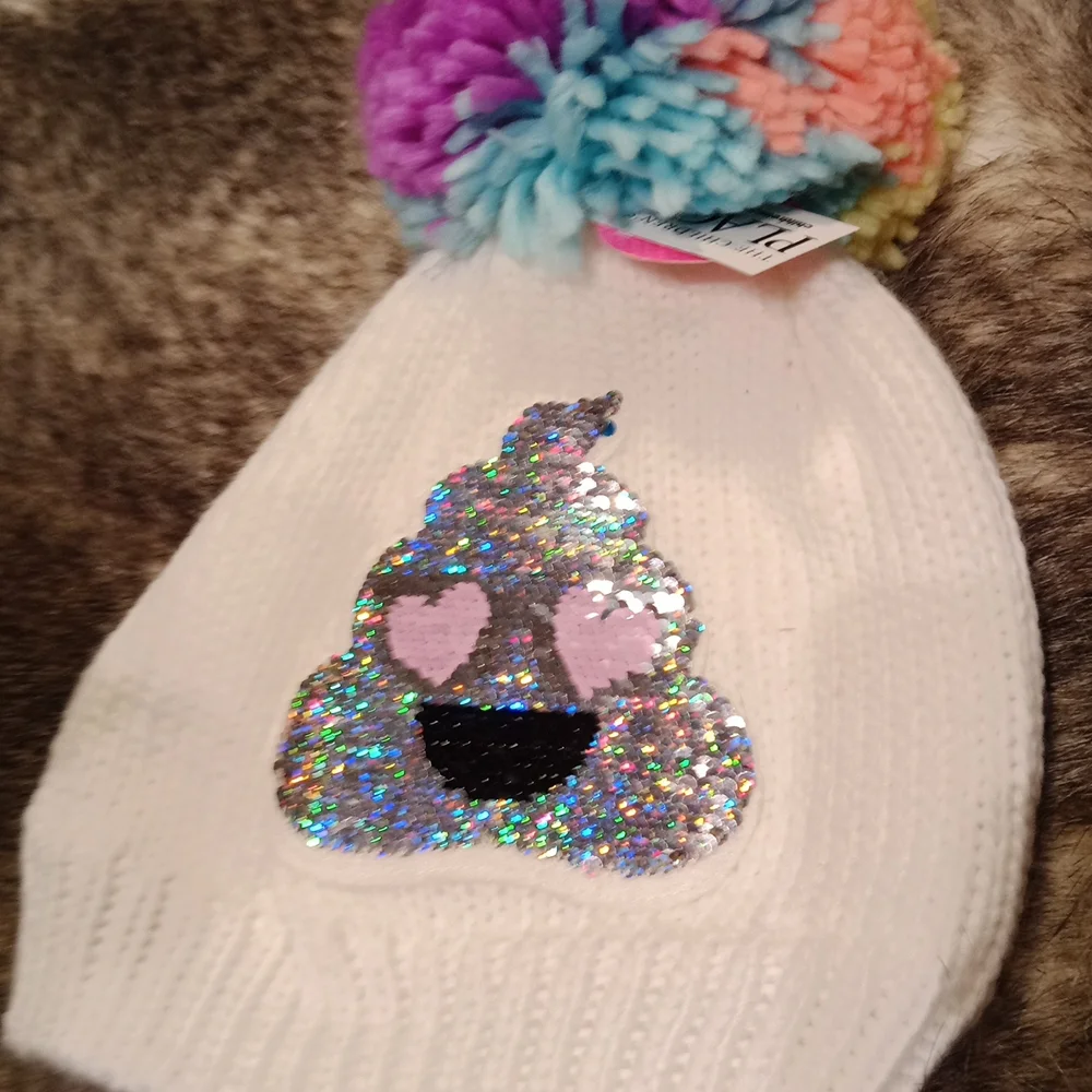 Hat - Picture 4 of 12